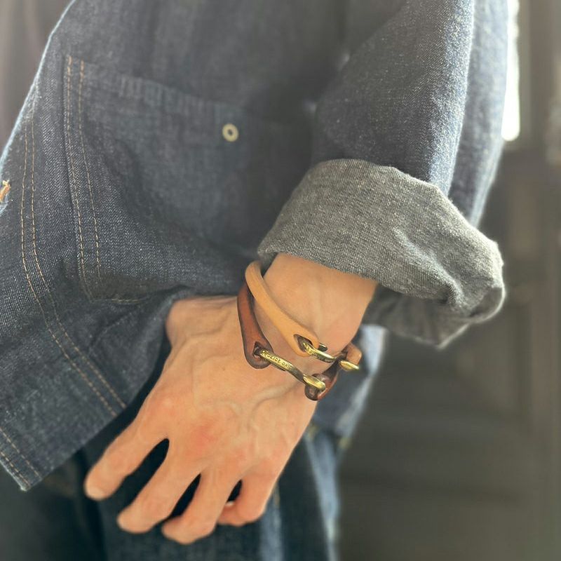 予約24FW】DLE-001[LEATHER BRACELET] | デラックスウエア公式オンラインストア